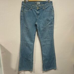 Signature By Levi Strauss & Co Womens Boot Cut Jeans Blue Low Rise Denim size 6